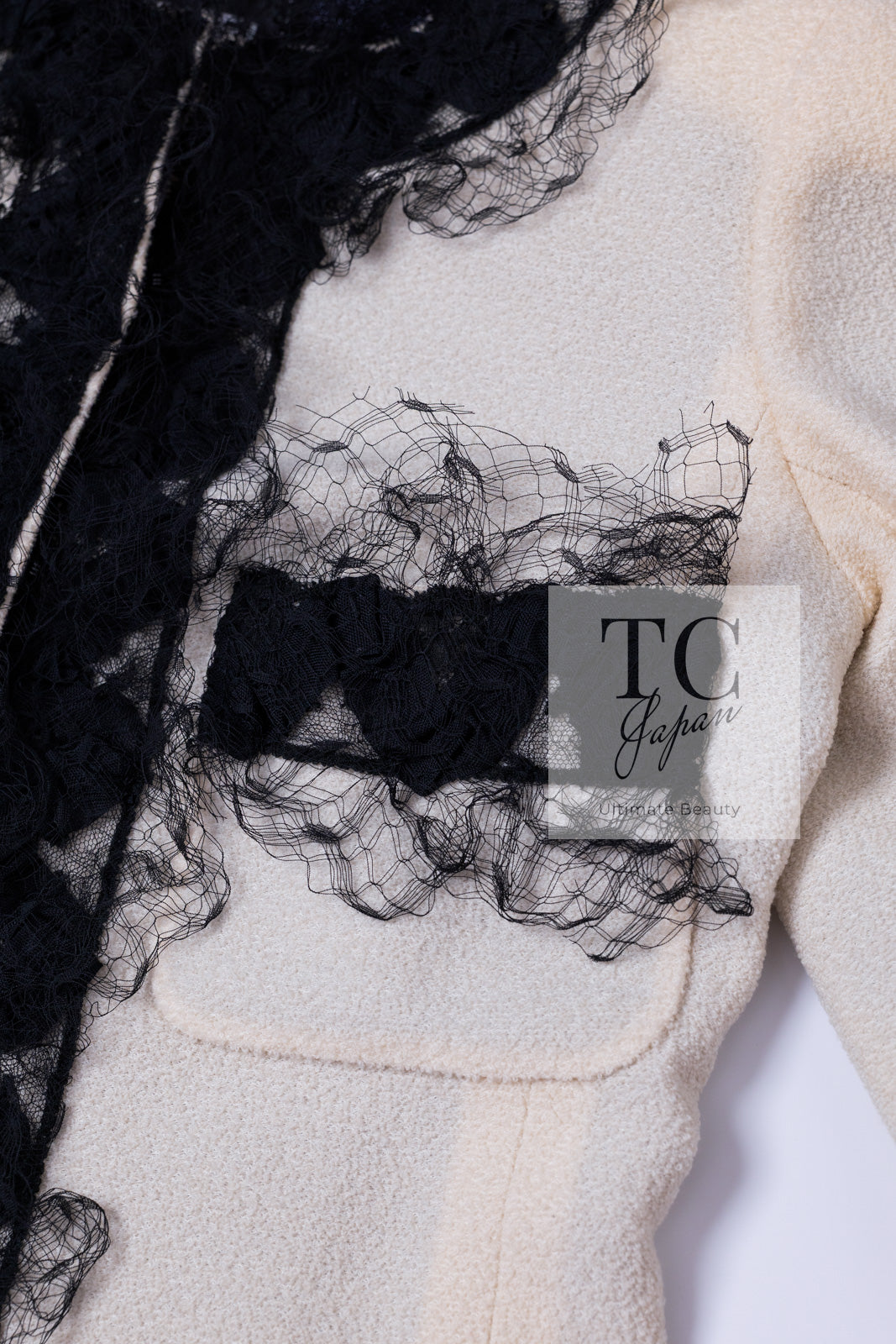 CHANEL 10C Ginza Limited Ivory Black Tulle Trimming Wool Silk