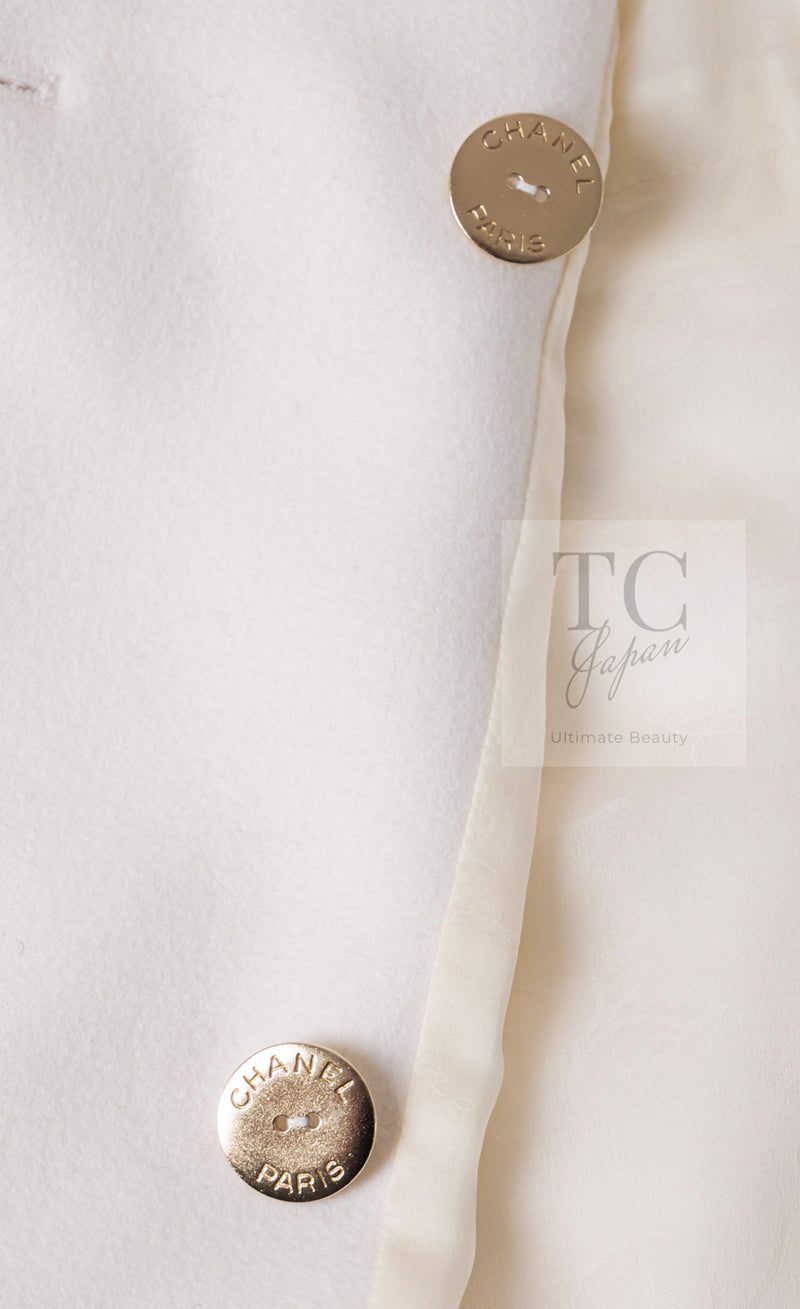 CHANEL 12PF Paris Bombay Ivory Wool Cashmere Blazer Jacket 36シャネル アイボリー エンブレム ウール カシミヤ ブレザー ジャケット 即発