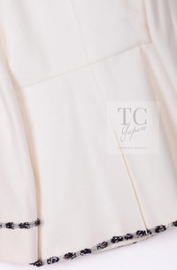 CHANEL 12PF Paris Bombay Ivory Wool Cashmere Blazer Jacket 36シャネル アイボリー エンブレム ウール カシミヤ ブレザー ジャケット 即発