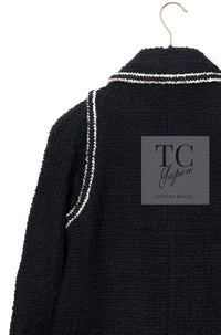CHANEL 17A Black Wool Silk Braid Trimming Half Coat Jacket 34 40 42 シャネル ブラック ウール シルク ブレイドトリミング ハーフ コート ジャケット 即発