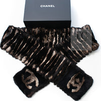 CHANEL Scarf Black Brown Coco Logo Mark Orylag Cachemire Fur シャネル マフラー ブラックブラウン ココロゴマーク オリラグ カシミヤ ファー 即発