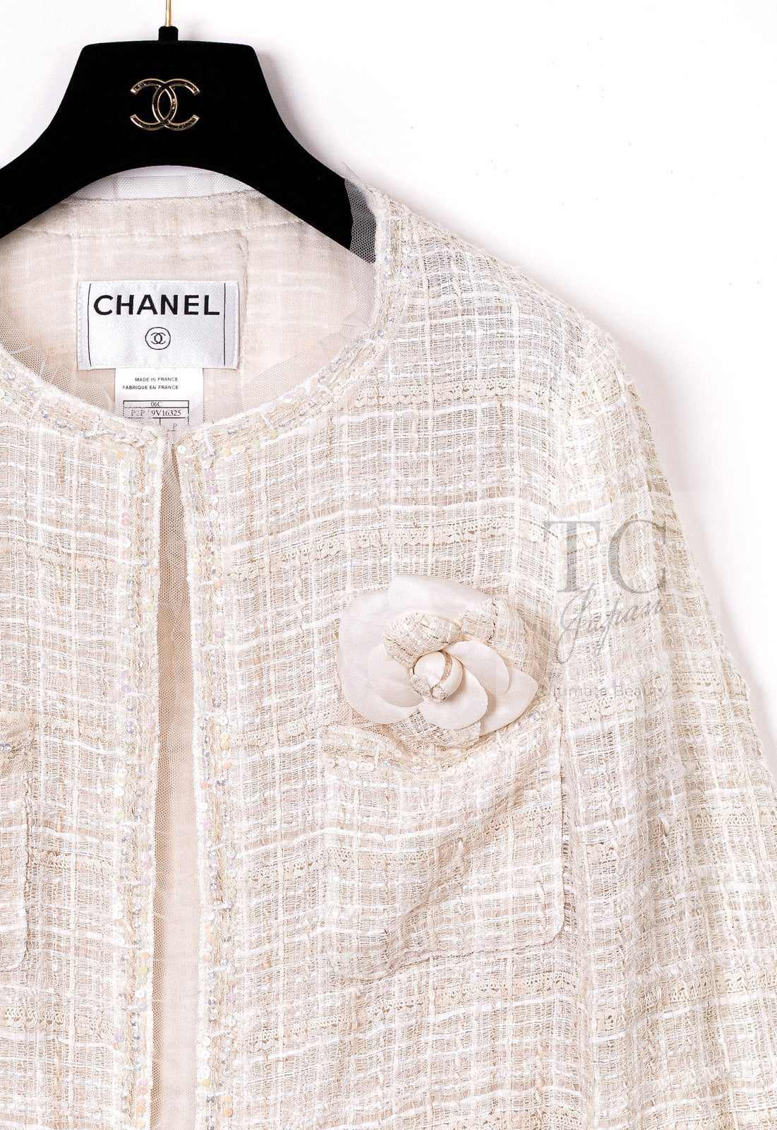 CHANEL 06C Ivory Creme Sequin Embellishments Cardigan Jacket 40 シャネル アイボリー クリーム スパンコール カーディガン ジャケット 即発