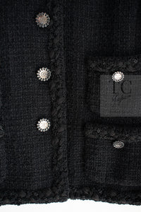 CHANEL 11C Little Black Jacket Tweed Wool CC Button 38 シャネル リトル ブラック ジャケット ツイード ウール ココボタン 即発