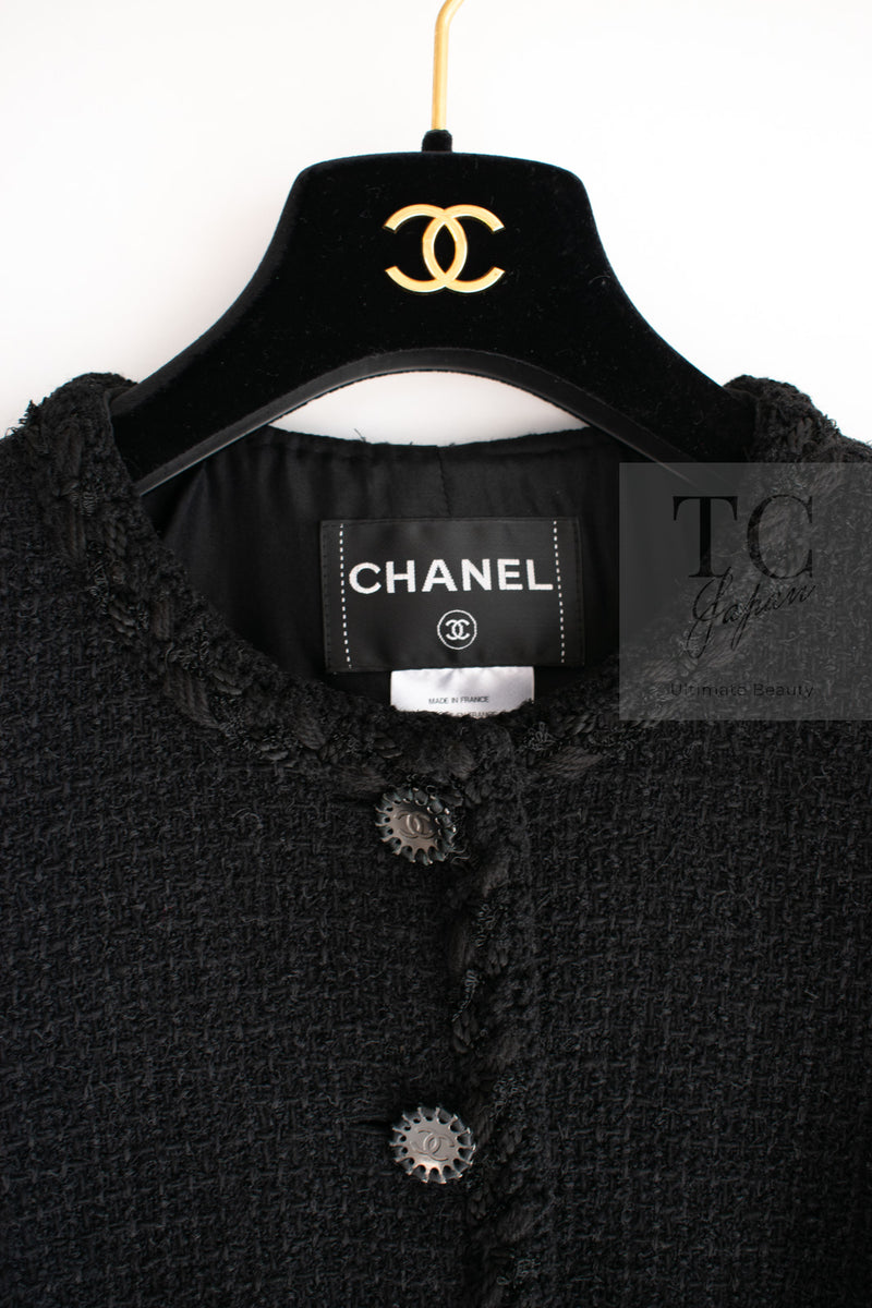 CHANEL 11C Little Black Jacket Tweed Wool CC Button 38 シャネル リトル ブラック ジャケット ツイード ウール ココボタン 即発