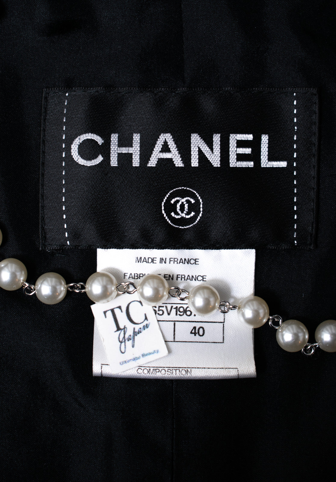 CHANEL 11C Little Black Jacket Tweed Wool CC Button 40 シャネル リトル ブラック ジャケット ツイード ウール ココボタン 即発