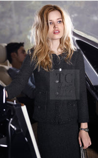 CHANEL 11C Little Black Jacket Tweed Wool Notched Collar 38 シャネル リトル ブラック ジャケット ツイード ウール ココ ボタン 即発