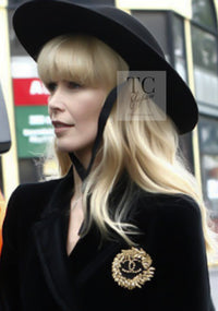 CHANEL 10S Black Gold CC Logo Velvet Cotton Jacket 40 42 シャネル ブラック ゴールド ココマーク ベロア コットン ジャケット 即発