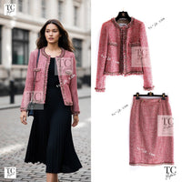 CHANEL 10C Red Metallic Gold Trim Tweed Jacket Skirt Suit 40 42 シャネル レッド メタリック ゴールド トリム フリンジ ツイード ジャケット スカート スーツ 即発