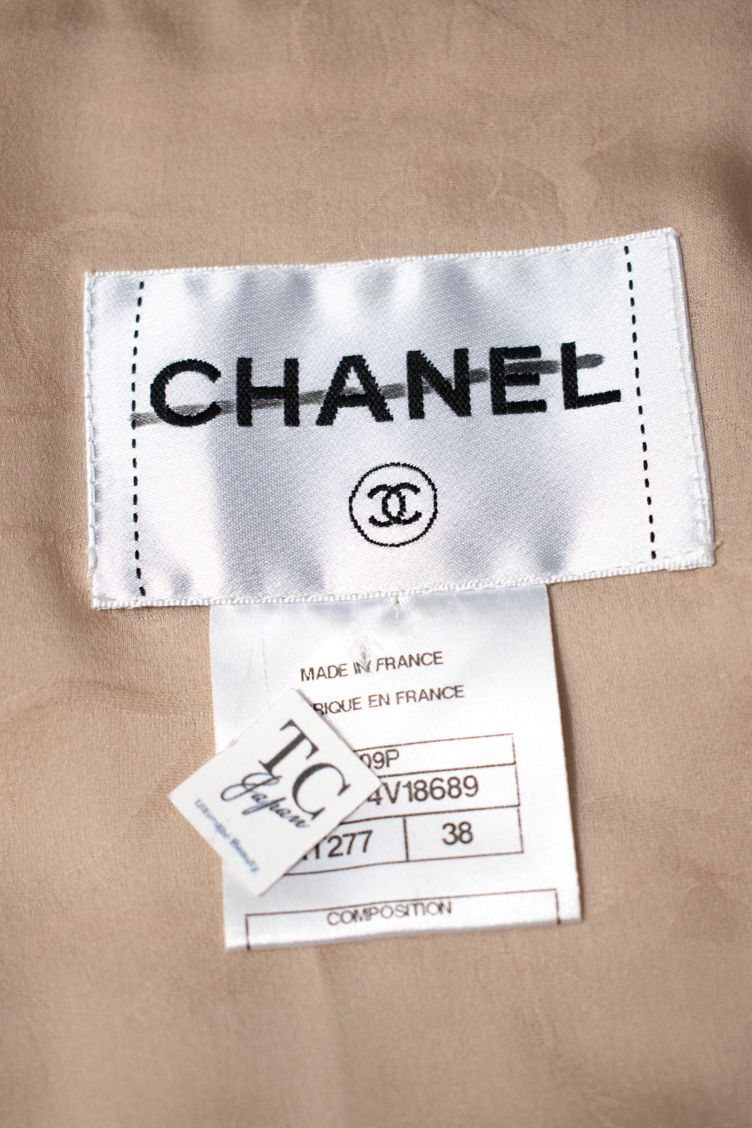 CHANEL 09S Beige Beaded Trim Jacket 38 シャネル ベージュ ビーズ トリミング ジャケット サラ・ジェシカ・パーカー着用 即発