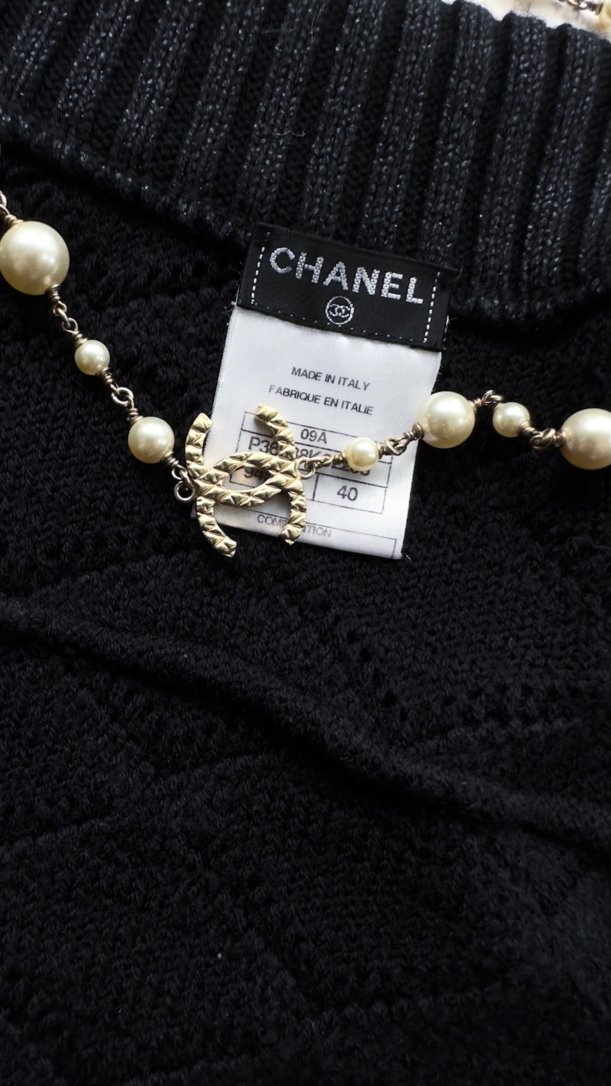 CHANEL 09A Black Quilted Wool Jacket Cardigan 36 38 40 シャネル ブラック キルト ウール ジャケット カーディガン 即発