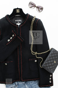 CHANEL 09PF Black Red Trim Moscow Wool Tweed Jacket 34 40 42 シャネル ブラック レッド トリム ロマノフ ウール ツイード ジャケット 即発