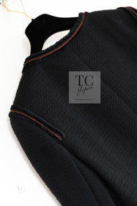 CHANEL 09PF Black Red Trim Moscow Wool Tweed Jacket 34 40 42 シャネル ブラック レッド トリム ロマノフ ウール ツイード ジャケット 即発