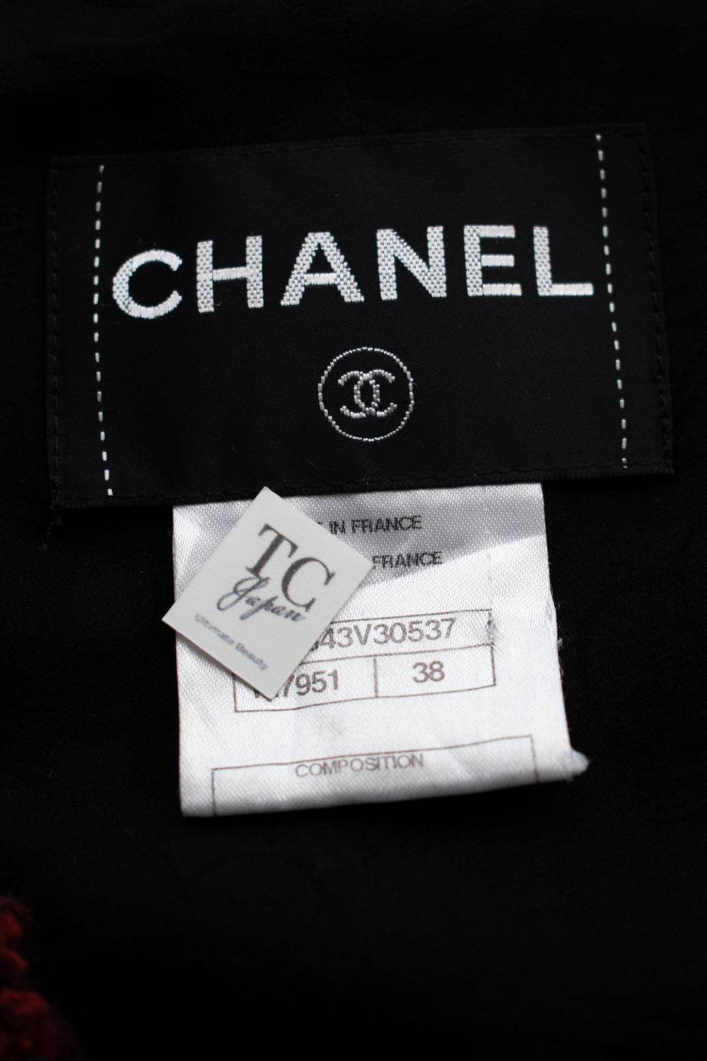 CHANEL 11A Black Red Metallic Fantasy Wool Tweed Jacket 34 36 38 シャネル ブラック レッド メタリック ファンタジー ウール ツイード ジャケット 即発 - TC JAPAN