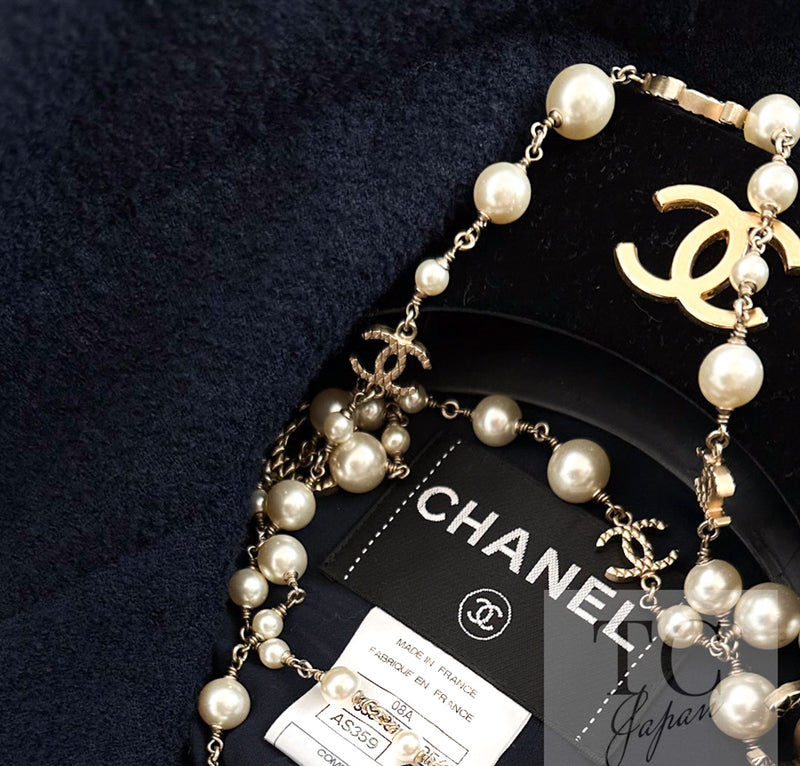 CHANEL 08A Dark Navy Wool Big Lion Button Jacket Coat 36 シャネル ダーク ネイビー ウール 大きい ライオン ボタン ジャケット コート 即発