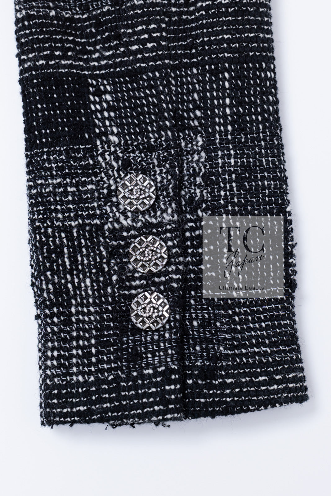 CHANEL 22PF Black White Cotton Wool Collarless Tweed Jacket 34 シャネル ブラック ホワイト コットン ウール ノーカラー ツイード ジャケット 即発