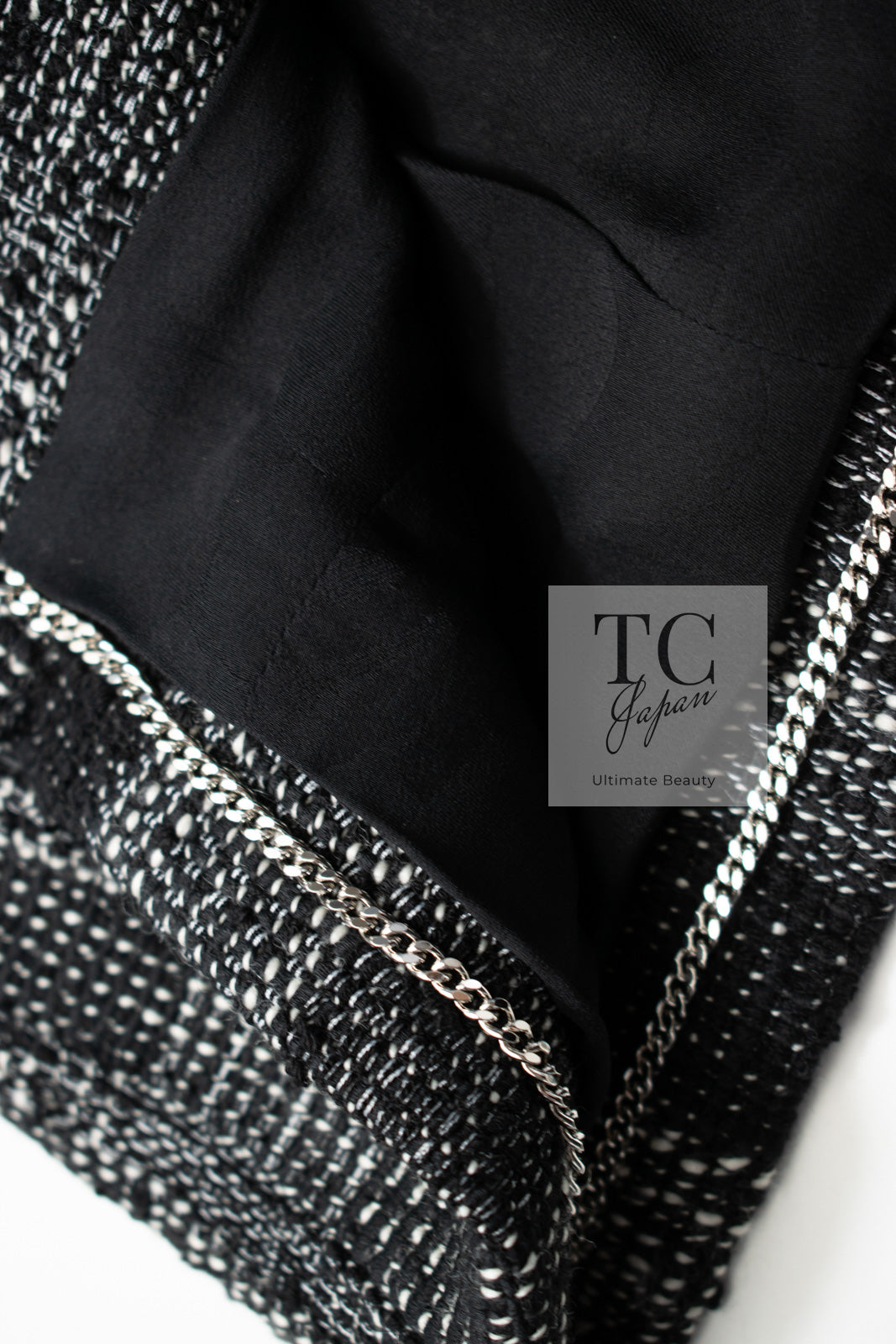 CHANEL 22PF Black White Cotton Wool Collarless Tweed Jacket 34 シャネル ブラック ホワイト コットン ウール ノーカラー ツイード ジャケット 即発