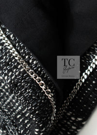 CHANEL 22PF Black White Cotton Wool Collarless Tweed Jacket 34 シャネル ブラック ホワイト コットン ウール ノーカラー ツイード ジャケット 即発