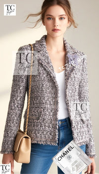 CHANEL 04A Gray Pink Lavender Multi Color Tweed Jacket 38 シャネル グレー ピンク ラベンダー マルチカラー ツイード ジャケット 即発
