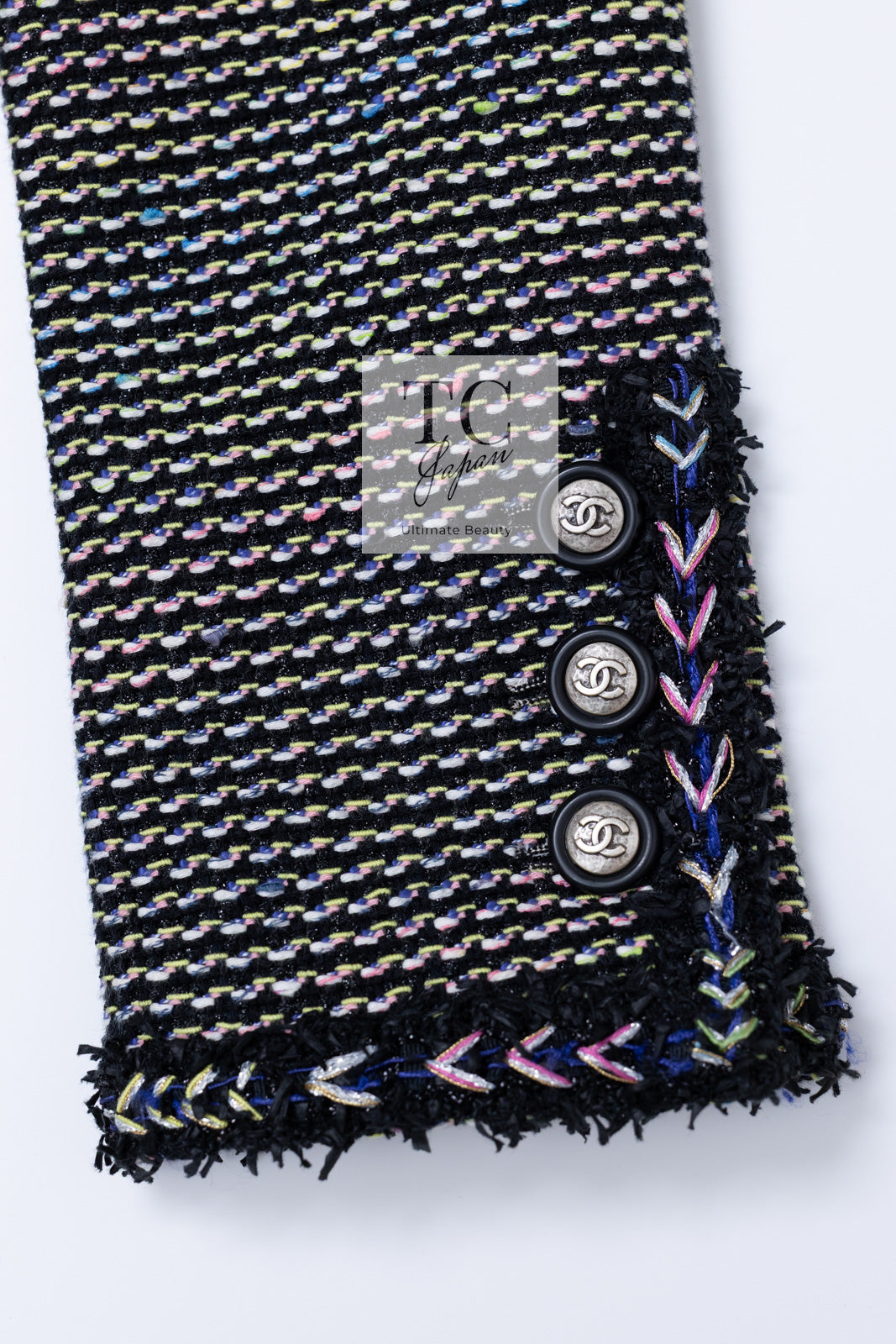 CHANEL 16S Black Multicolor Epaulettes Trimming Jacket 34 36 シャネル ブラック マルチカラー 肩章 ココマーク ボタン ジャケット 即発
