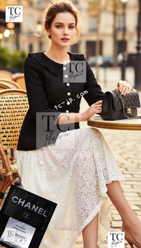 CHANEL 13S Black Stretchable Mesh Jacket With Pearl Button Skirt 40 44 シャネル ブラック ビッグ パール ボタン ストレッチ メッシュ スカート 即発