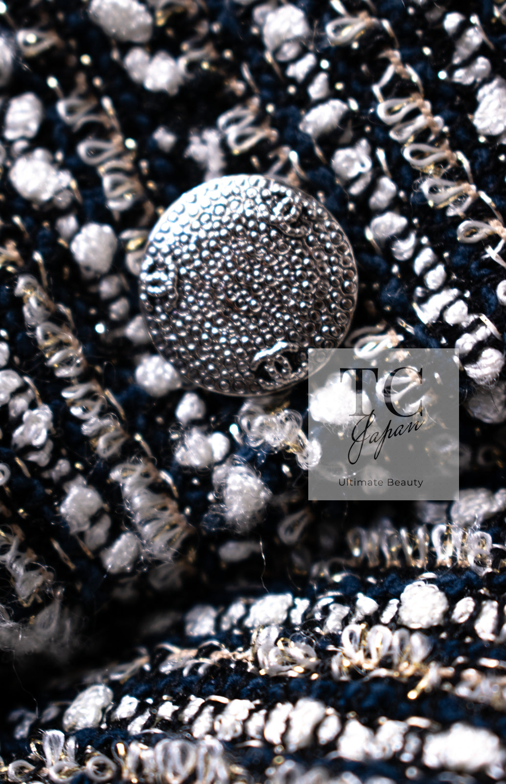 人気モデル✨CHANEL ロングジャケット　ダークグレー 2024 Chanel Wool Tweed Long Coat Grey Jacket - TEBOUGIE