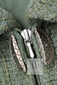CHANEL 17C Olive Moss Green Wool Cotton Tweed Jacket 38 シャネル オリーブ モス グリーン ウール コットン ツイード ジャケット 即発