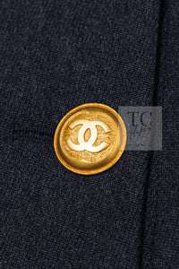 CHANEL 96A Vintage Charcoal Gray Wool 100 Gold CC Logo Buttons Jacket 38 40 シャネル ヴィンテージ チャコール グレー ウール 100% ゴールド CC ボタン ジャケット 即発