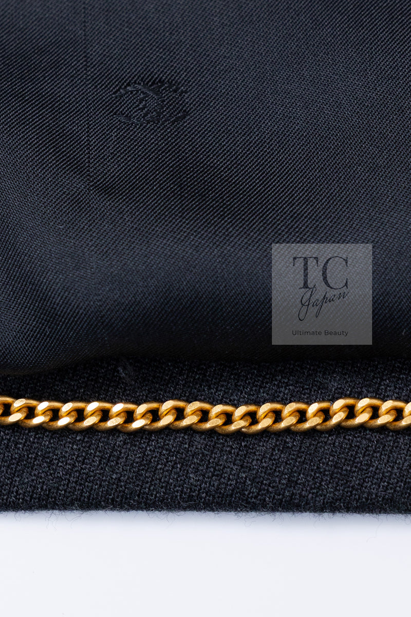 CHANEL 96A Vintage Charcoal Gray Wool 100 Gold CC Logo Buttons Jacket 38 40 シャネル ヴィンテージ チャコール グレー ウール 100% ゴールド CC ボタン ジャケット 即発