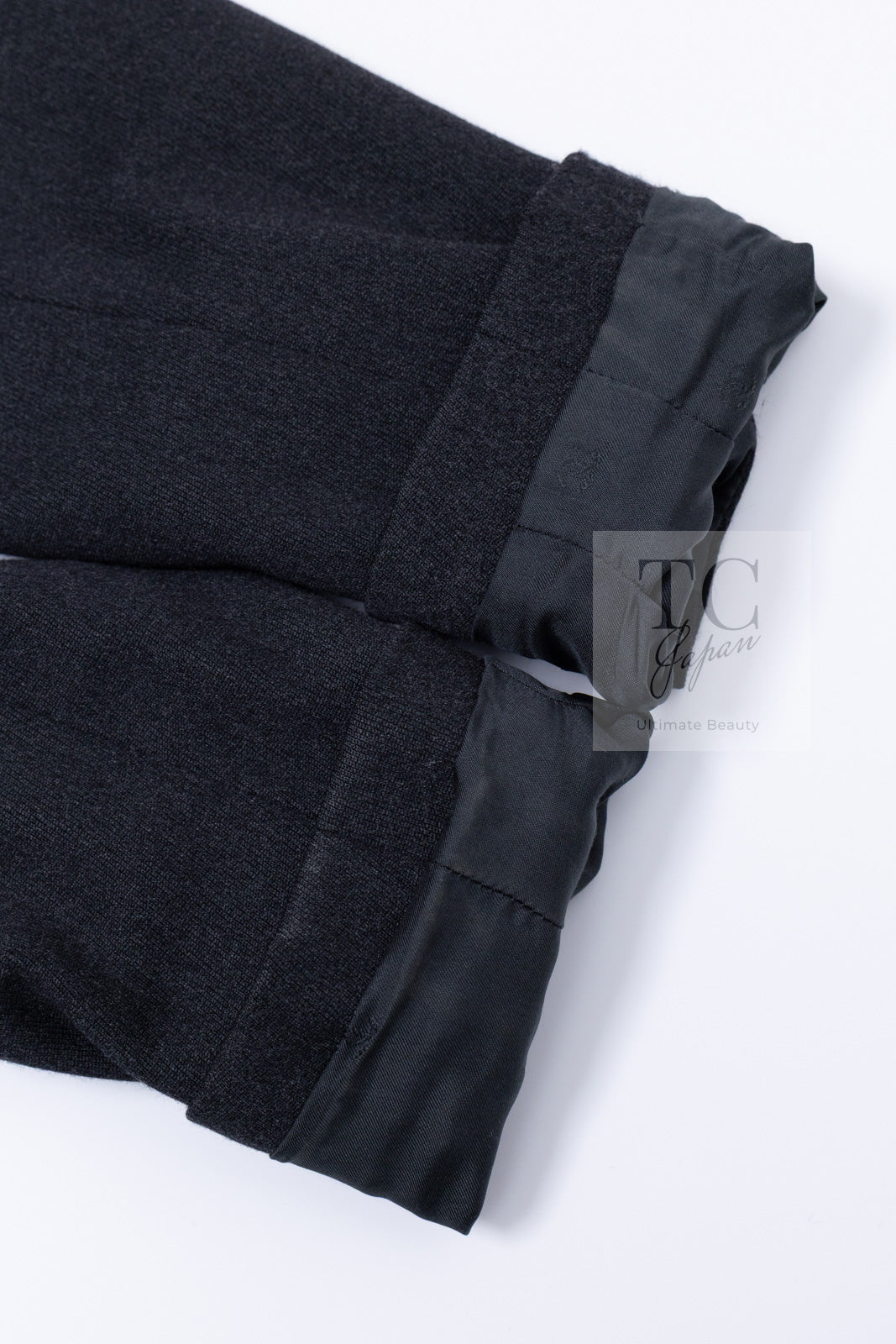 CHANEL 96A Vintage Charcoal Gray Wool 100 Gold CC Logo Buttons Jacket 38 40 シャネル ヴィンテージ チャコール グレー ウール 100% ゴールド CC ボタン ジャケット 即発