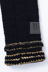CHANEL 17PF Black Gold Trim Wool Tweed Jacket Skirt Suit 34 シャネル ブラック ゴールド トリミング ウール ジャケット スカート スーツ 即発