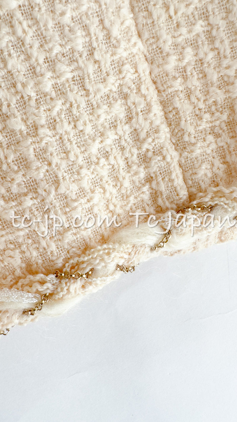 CHANEL 07A Creme Ivory Gold Chain Trim Wool Tweed Jacket Skirt Suit 36 38 シャネル クリーム アイボリー ゴールド チェーン トリム ウール ツイード ジャケット スカート スーツ 即発