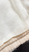 CHANEL 07A Creme Ivory Gold Chain Trim Wool Tweed Jacket Skirt Suit 36 38 シャネル クリーム アイボリー ゴールド チェーン トリム ウール ツイード ジャケット スカート スーツ 即発