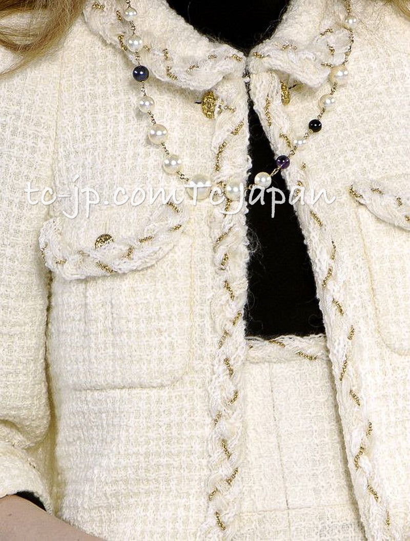 CHANEL 07A Creme Ivory Gold Chain Trim Wool Tweed Jacket Skirt Suit 36 38 シャネル クリーム アイボリー ゴールド チェーン トリム ウール ツイード ジャケット スカート スーツ 即発