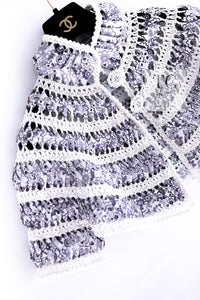 CHANEL 09S White Navy Floral Cardigan Cape Jacket 36 38 シャネル ホワイト ネイビー フローラル ボレロ カーディガン ケープ ジャケット 即発