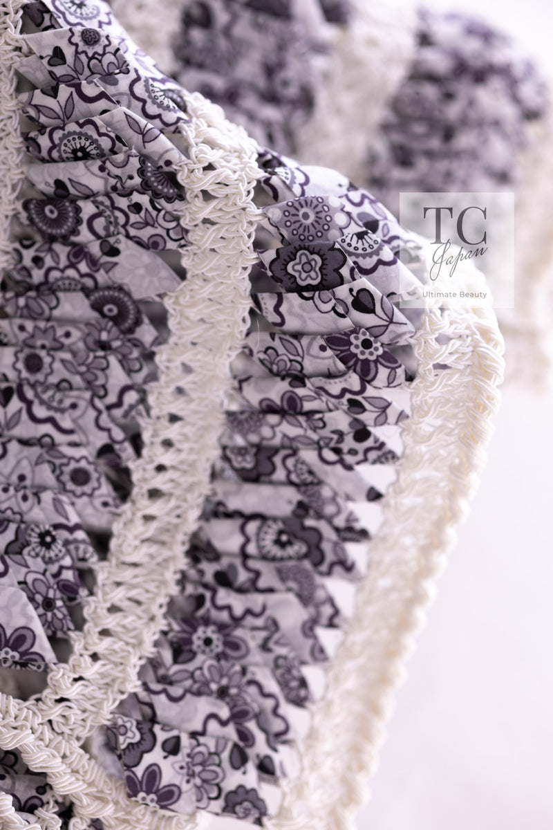 CHANEL 09S White Navy Floral Cardigan Cape Jacket 36 38 シャネル ホワイト ネイビー フローラル ボレロ カーディガン ケープ ジャケット 即発