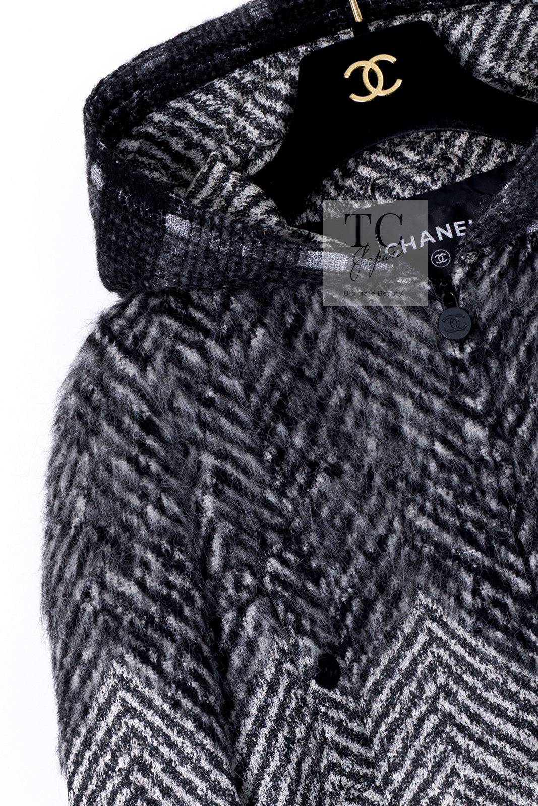 CHANEL 16B Grey Black Herringbone Pattern Mohair Alpaca Hood Jacket 34 シャネル グレー ブラック ヘリンボーン チェック 柄 モヘア アルパカ フード付きジャケット 即発