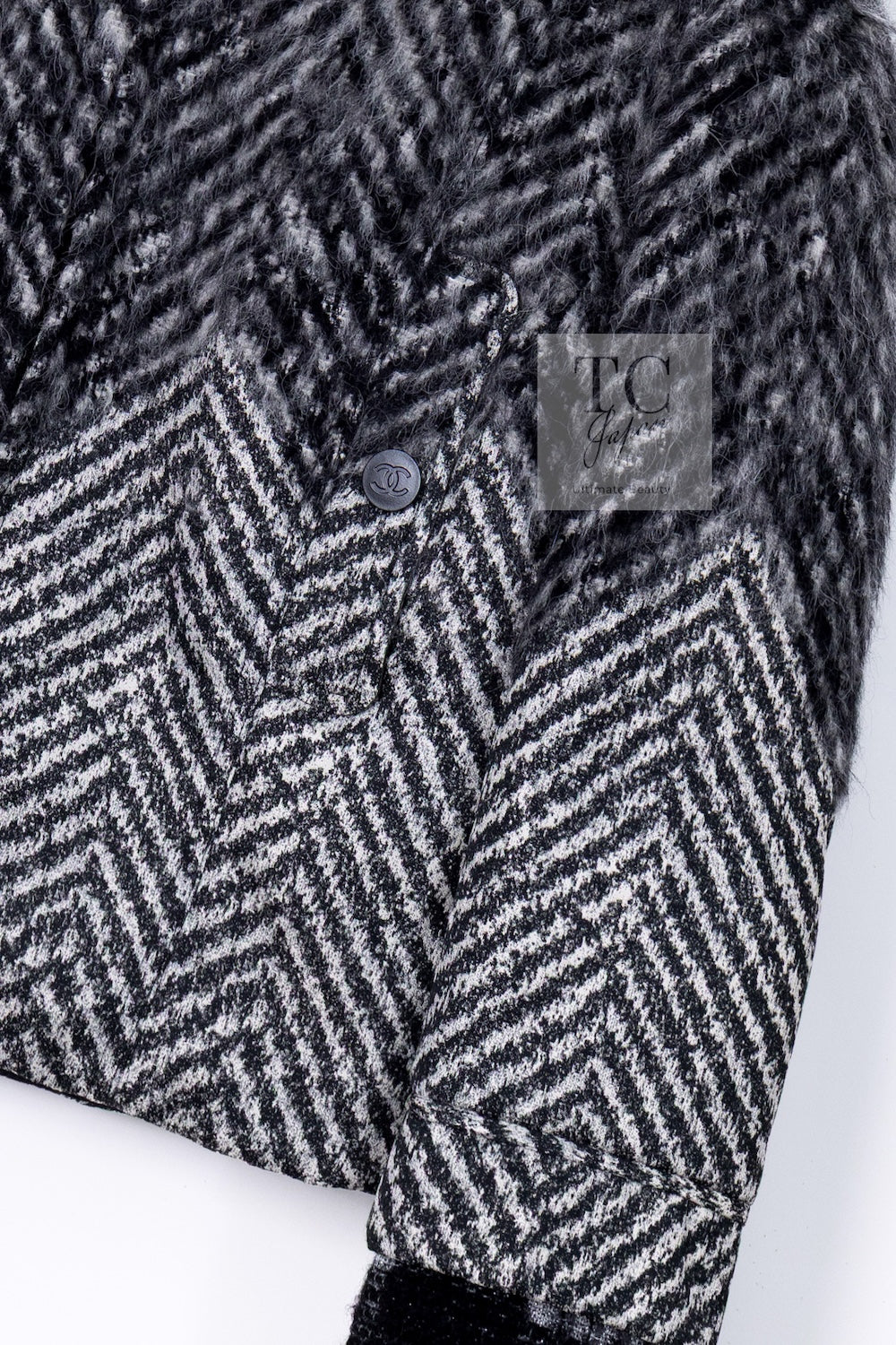 CHANEL 16B Grey Black Herringbone Pattern Mohair Alpaca Hood Jacket 34 シャネル グレー ブラック ヘリンボーン チェック 柄 モヘア アルパカ フード付きジャケット 即発