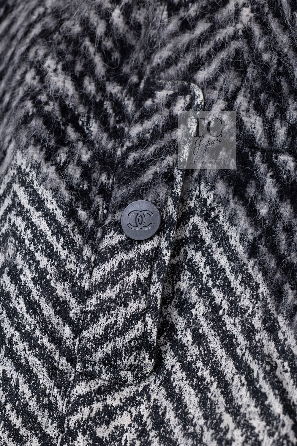 CHANEL 16B Grey Black Herringbone Pattern Mohair Alpaca Hood Jacket 34 シャネル グレー ブラック ヘリンボーン チェック 柄 モヘア アルパカ フード付きジャケット 即発