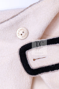 CHANEL 14C Ivory Black Trim Stand Collar Wool Jacket Coat 40 シャネル アイボリー ブラック トリム スタンド襟 ウール ジャケット コート 即発