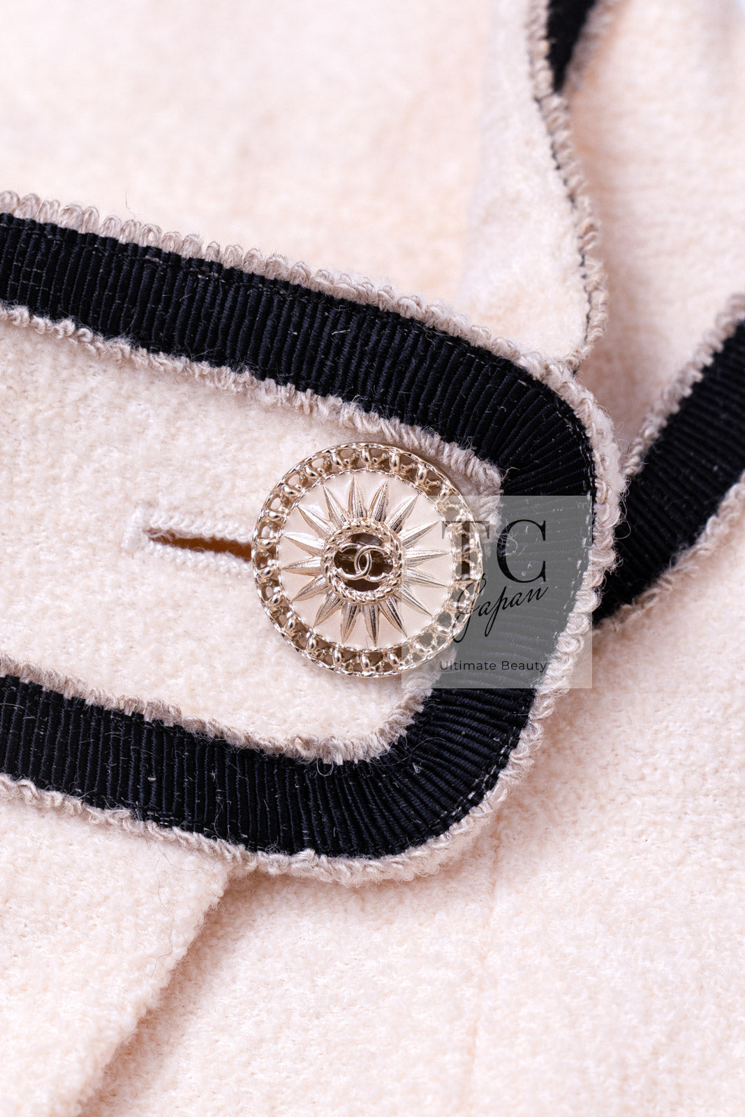 CHANEL 14C Ivory Black Trim Stand Collar Wool Jacket Coat 40 シャネル アイボリー ブラック トリム スタンド襟 ウール ジャケット コート 即発