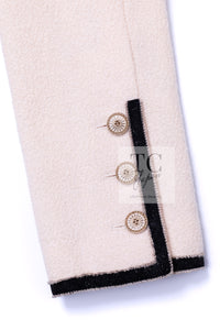 CHANEL 14C Ivory Black Trim Stand Collar Wool Jacket Coat 40 シャネル アイボリー ブラック トリム スタンド襟 ウール ジャケット コート 即発
