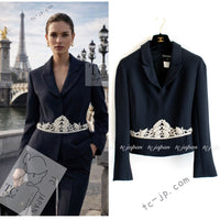 CHANEL 02A Dark Navy Rhinestones Wool Jacket 42 シャネル ダークネイビー ウール ヘップバーン風 ラインストーン 王冠ジャケット 即発