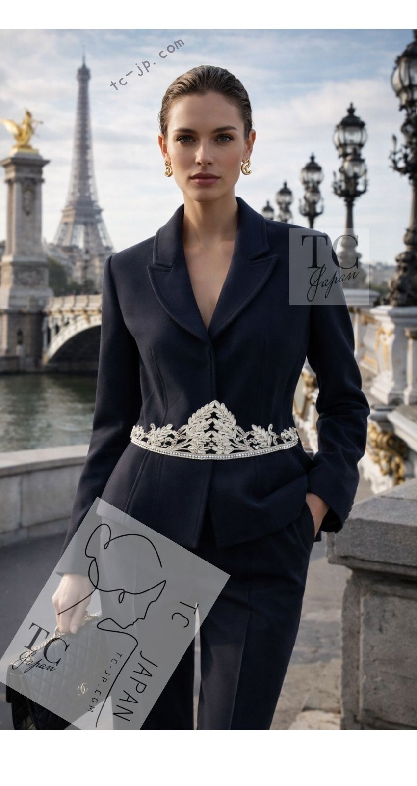 CHANEL 02A Dark Navy Rhinestones Wool Jacket 42 シャネル ダークネイビー ウール ヘップバーン風 ラインストーン 王冠ジャケット 即発