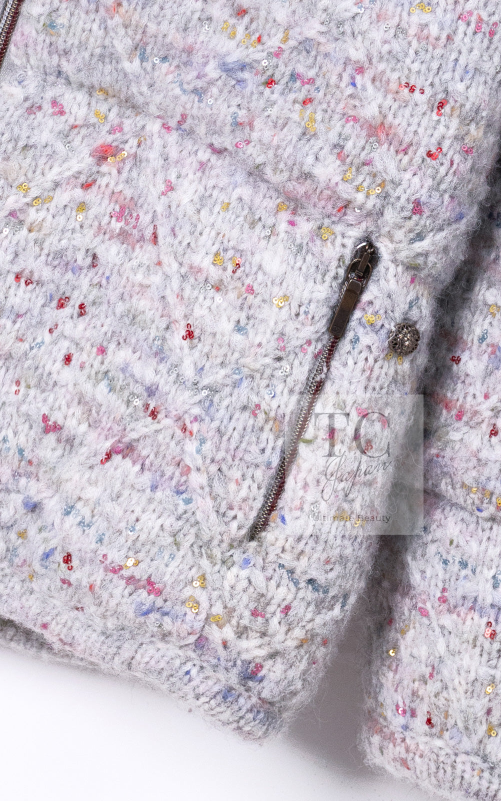 CHANEL 17PF Gray Multi Rhinestone Wool Alpaca Zip up Blouson Jumper Jacket 36 38 シャネル グレー マルチ ビジュー ラインストーン ウール アルパカ ジッパー ブルゾン ジャンパー ジャケット 即発