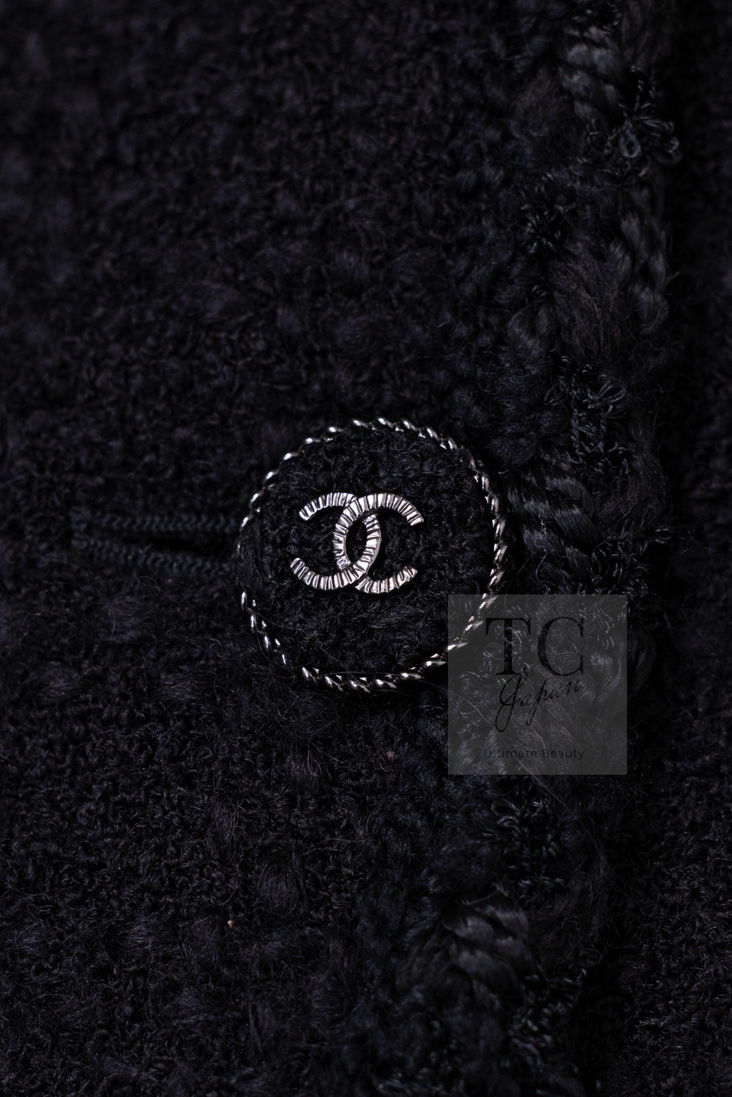 CHANEL 13B Black Peter Pan Collar CC Button Wool Tweed Jacket 42 シャネル ブラック ピーターパン襟 ココマーク ボタン ウール ツイード ジャケット 即発