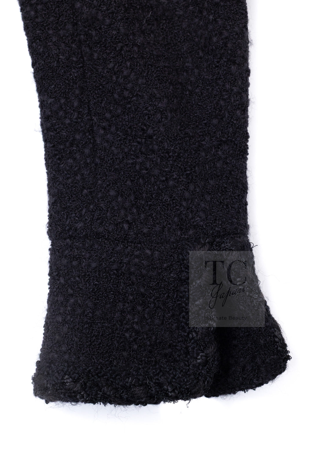 CHANEL 13B Black Peter Pan Collar CC Button Wool Tweed Jacket 42 シャネル ブラック ピーターパン襟 ココマーク ボタン ウール ツイード ジャケット 即発