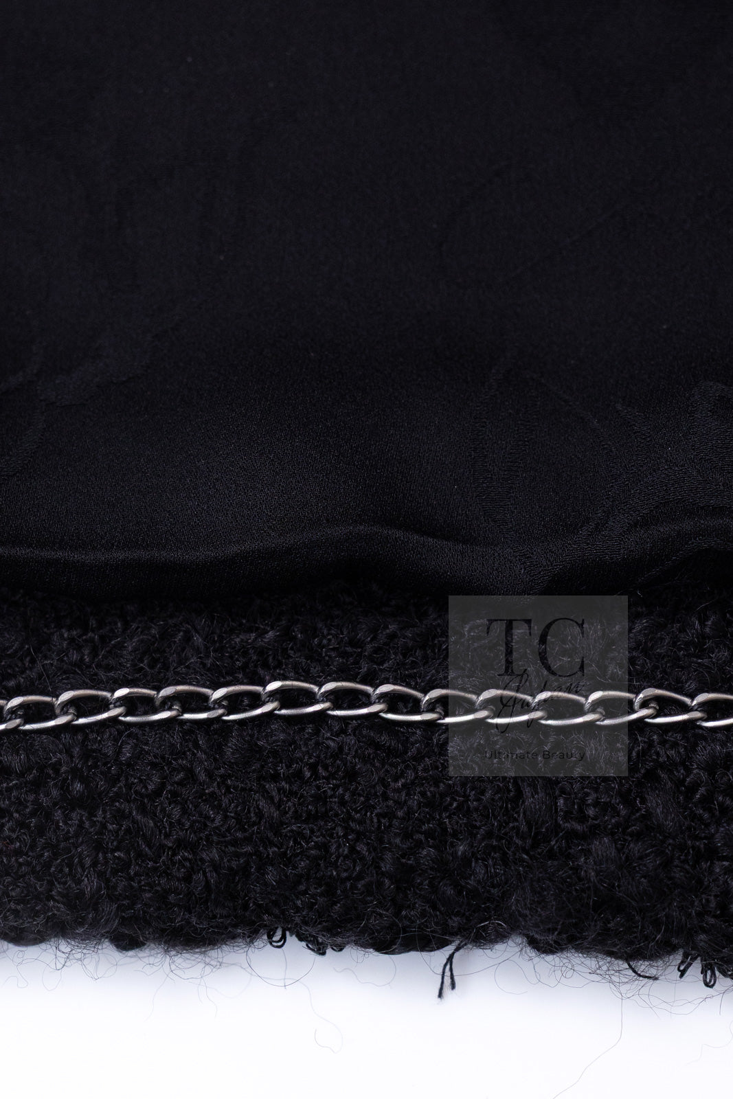 CHANEL 13B Black Peter Pan Collar CC Button Wool Tweed Jacket 42 シャネル ブラック ピーターパン襟 ココマーク ボタン ウール ツイード ジャケット 即発