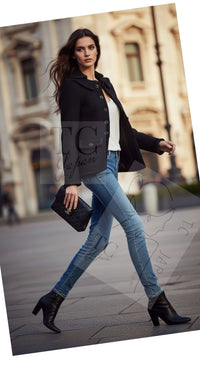 CHANEL 13B Black Peter Pan Collar CC Button Wool Tweed Jacket 42 シャネル ブラック ピーターパン襟 ココマーク ボタン ウール ツイード ジャケット 即発