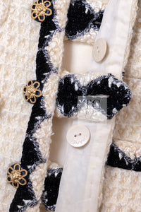 CHANEL 15PF Cream Wool Collarless Tweed Jacket 34 シャネル クリーム ウール ノーカラー ツイード ジャケット 即発