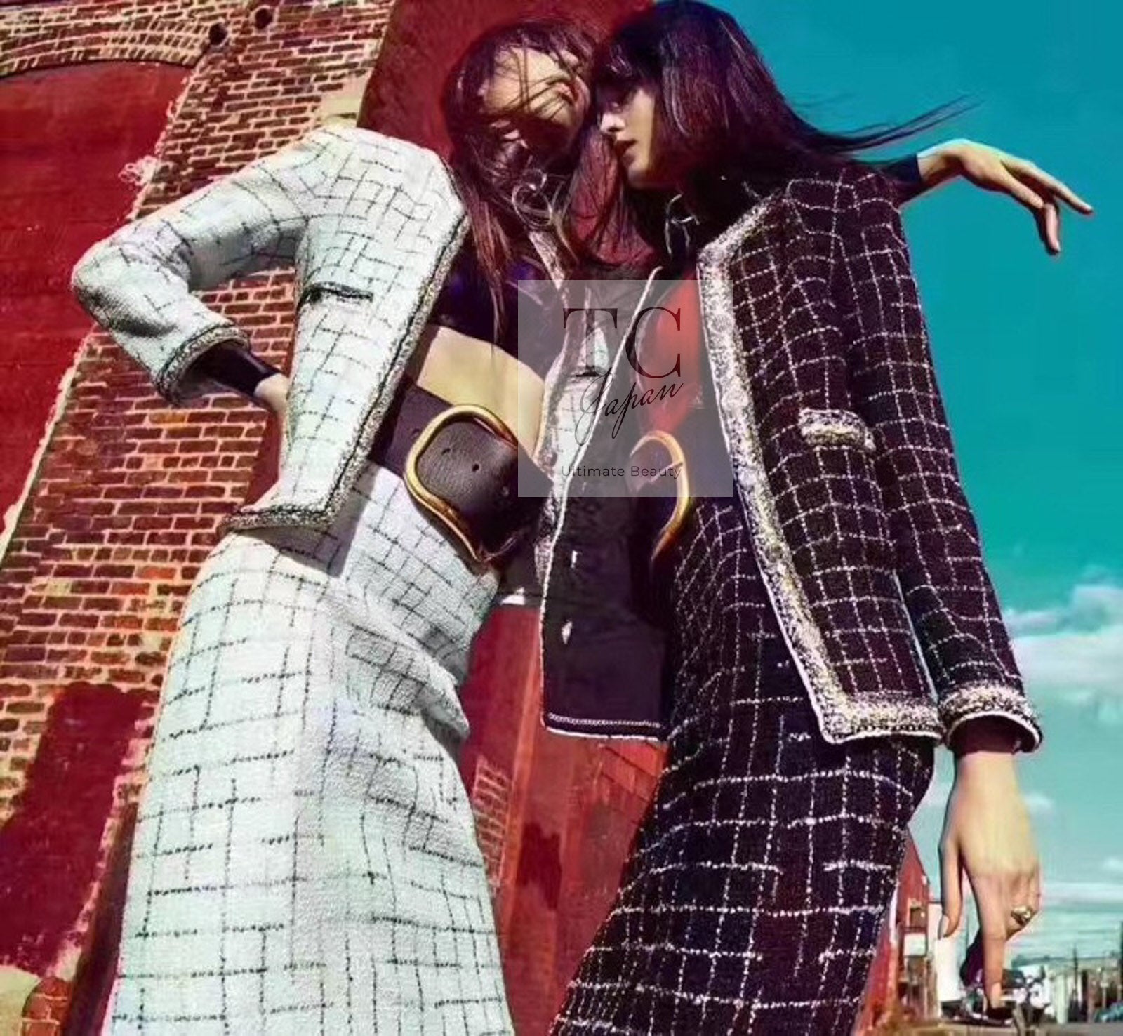 CHANEL 17S Black Gold Silver Metallic Trim Tweed Jacket 34 36 シャネル ブラック ゴールド シルバー メタリック ツイード ジャケット 即発 - TC JAPAN